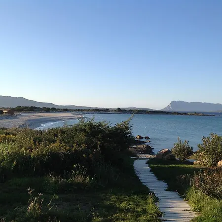 B&B Helios Il Tuo Relax In Sardegna 산테오도로